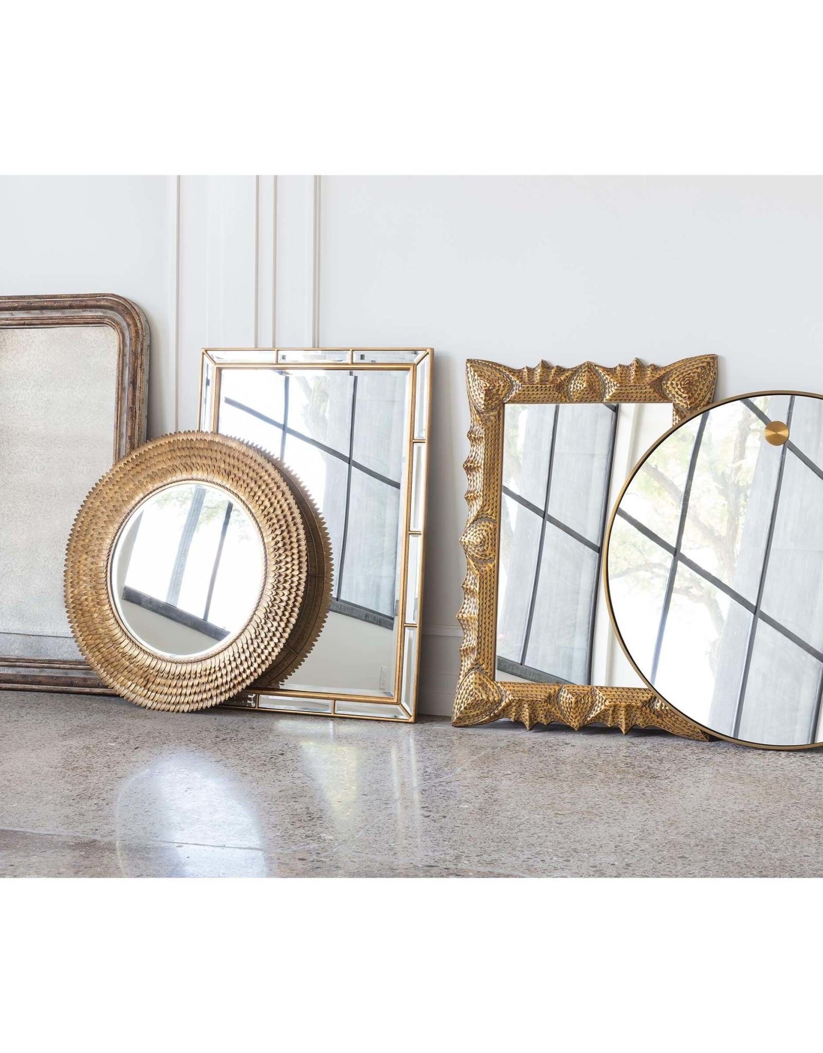 Regina Andrew Design Petal Mirror Small (Gold)