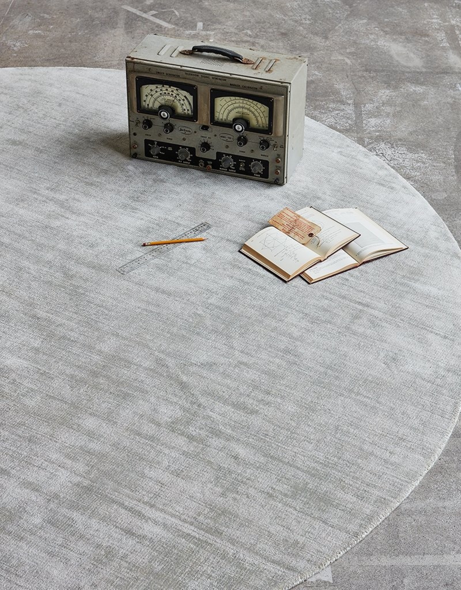 Gus* Modern Fumo Rug