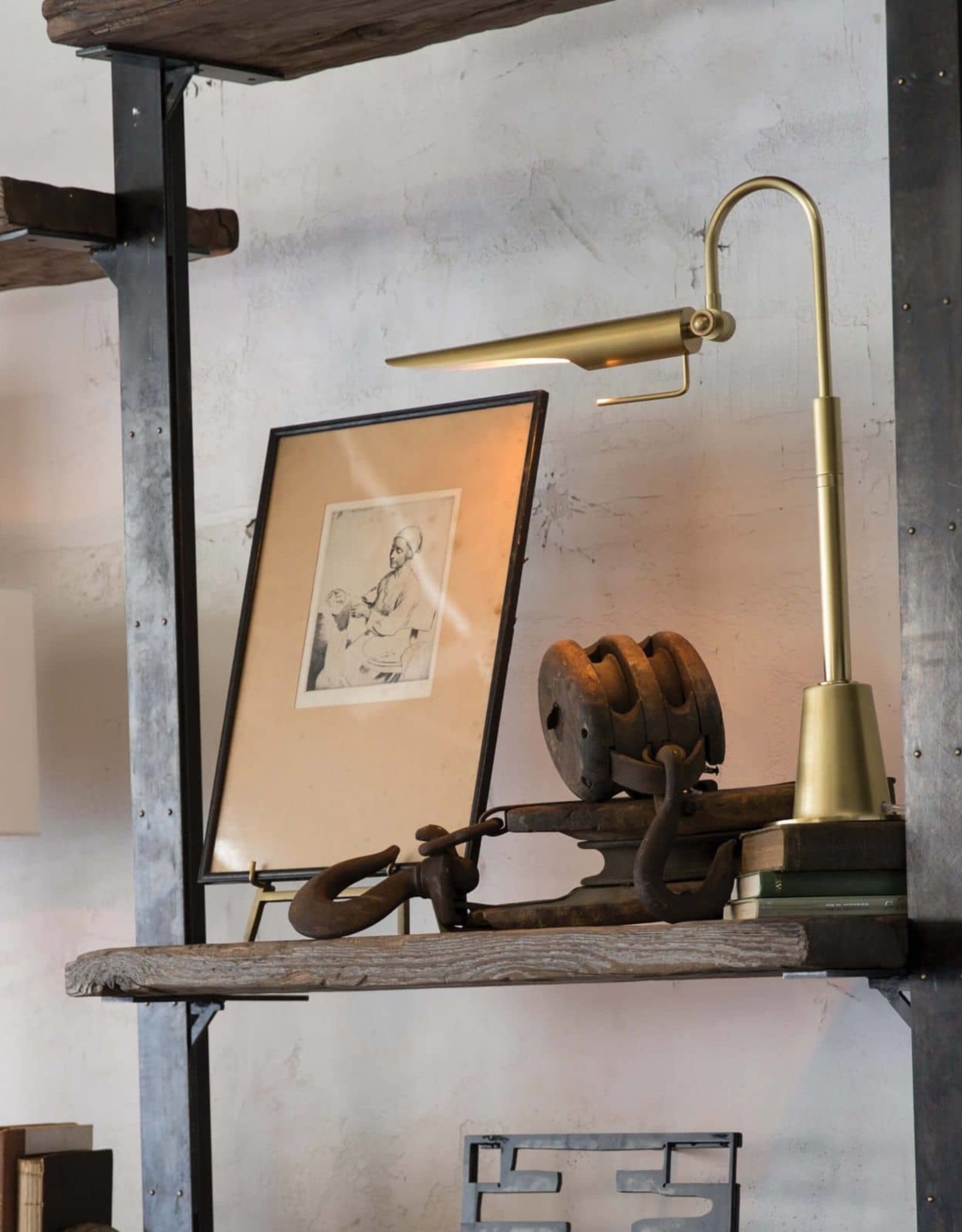 Regina Andrew Design Raven Task Lamp (Natural Brass)