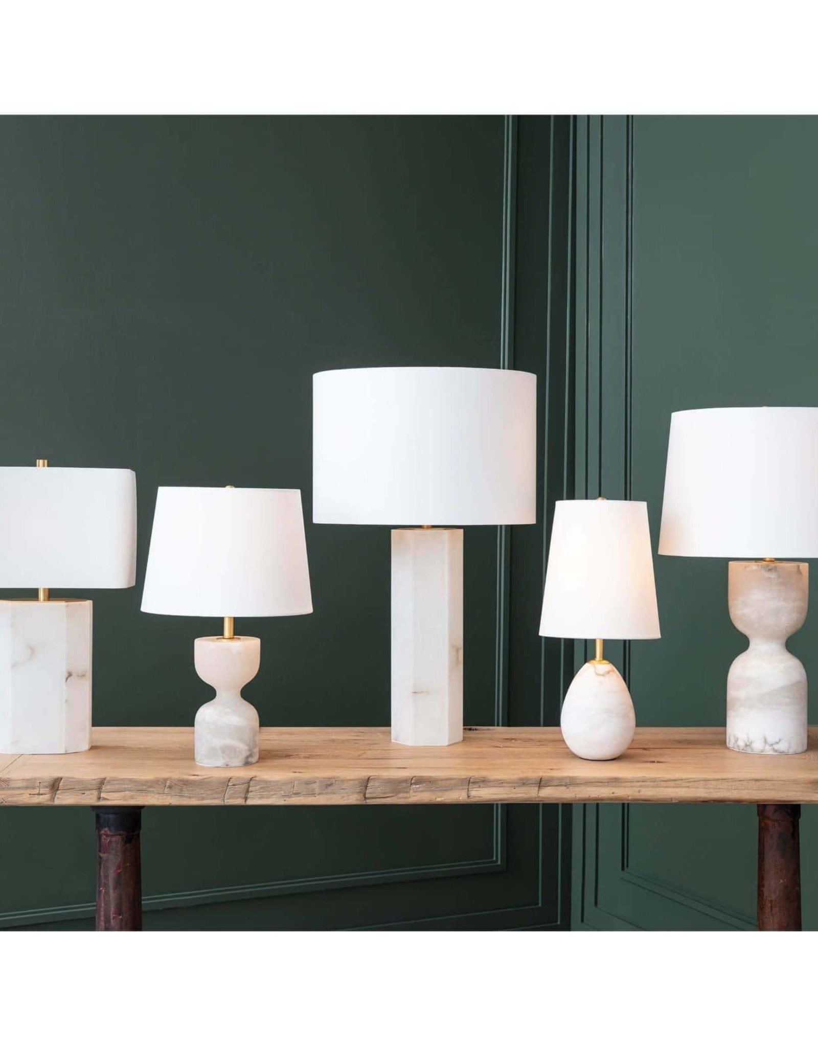 Regina Andrew Design Grace Alabaster Table Lamp