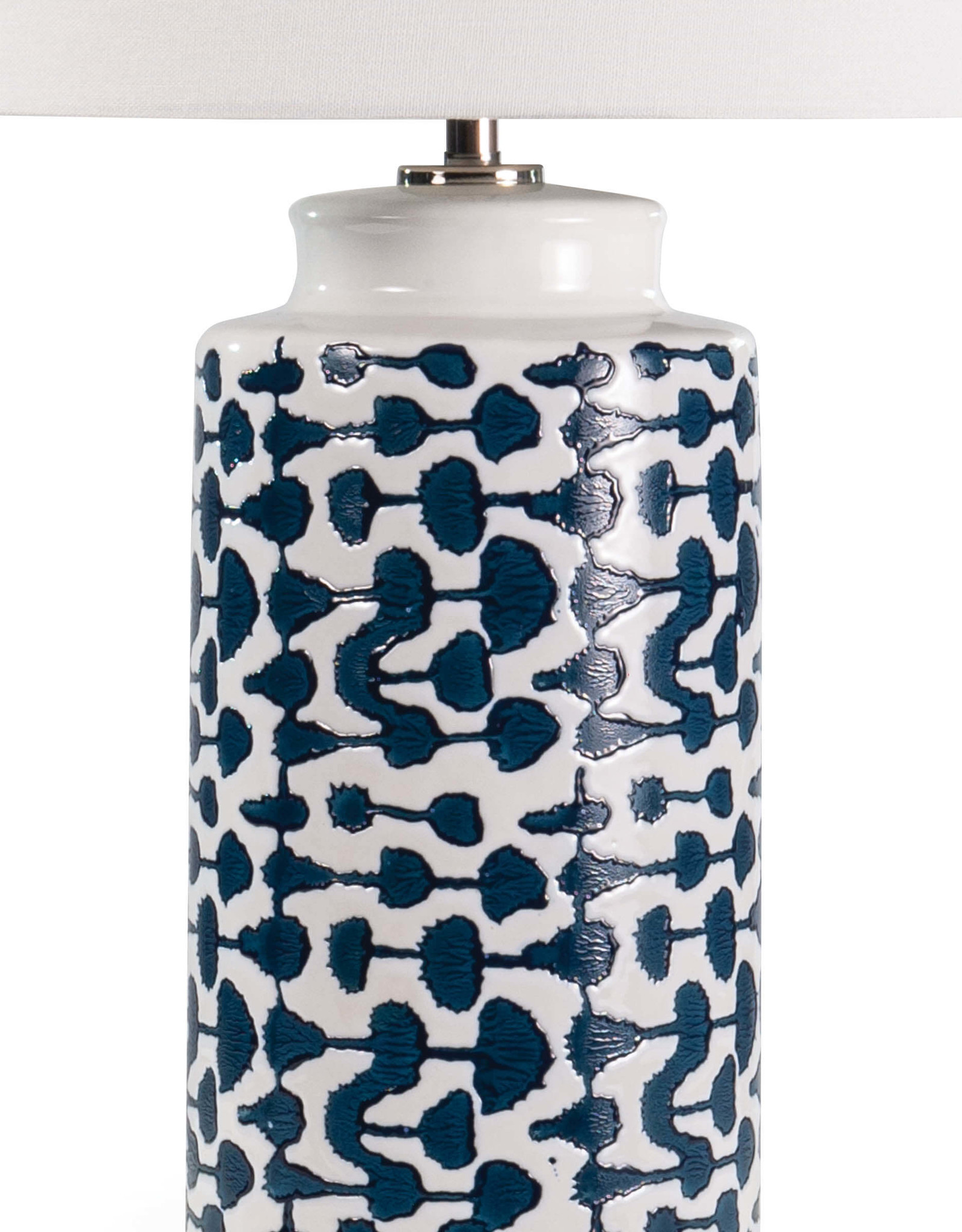 Regina Andrew Design Cailee Ceramic Table Lamp