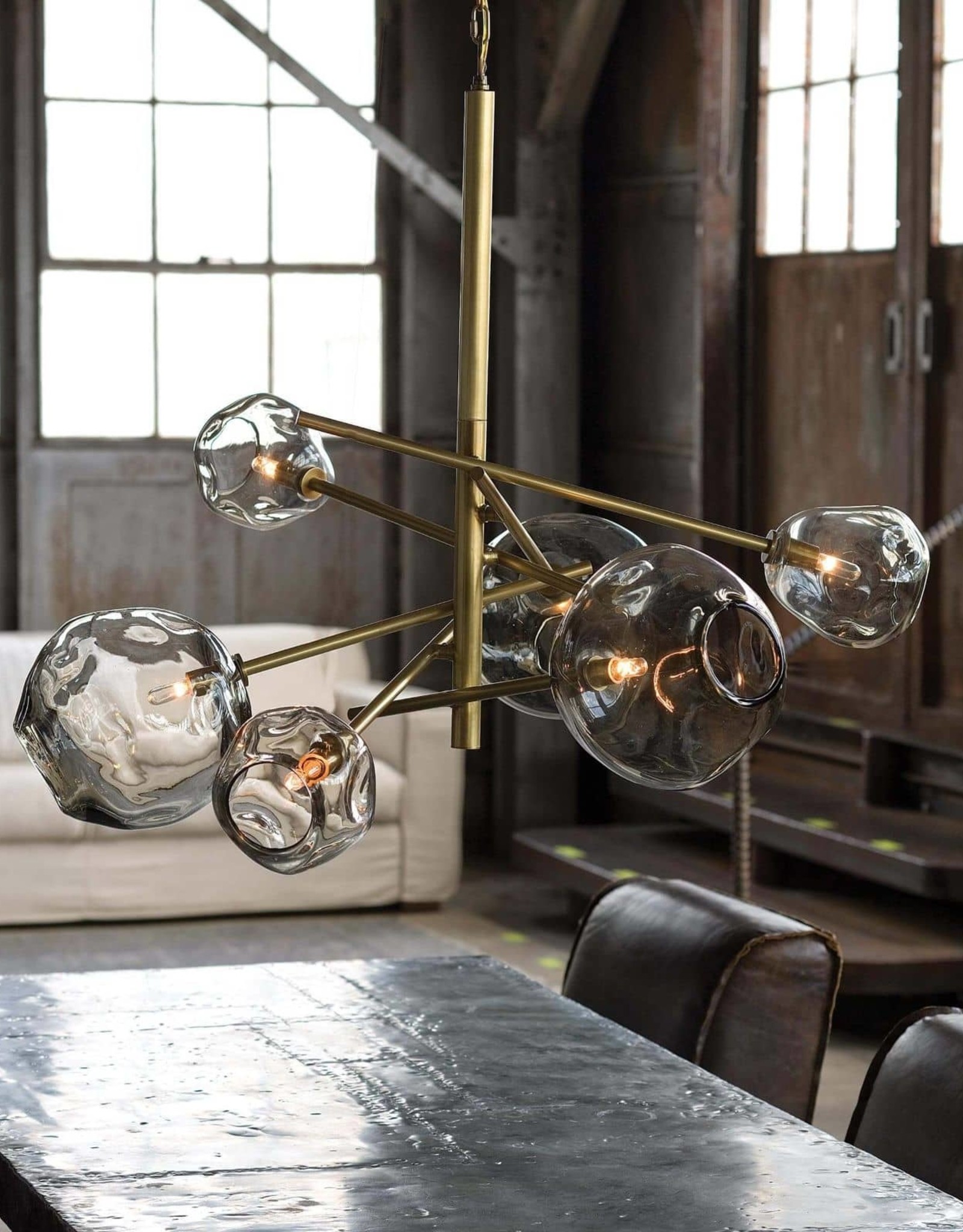 Regina Andrew Design Molten Chandelier With Smoke Glass (Natural Brass)