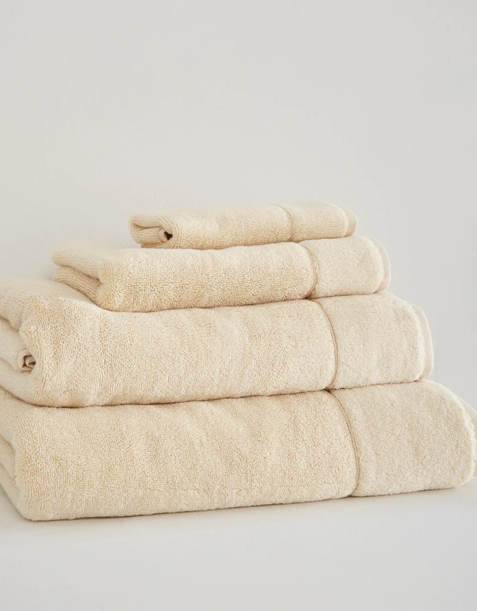 Adaste Home Inc Earthy Bath Towel