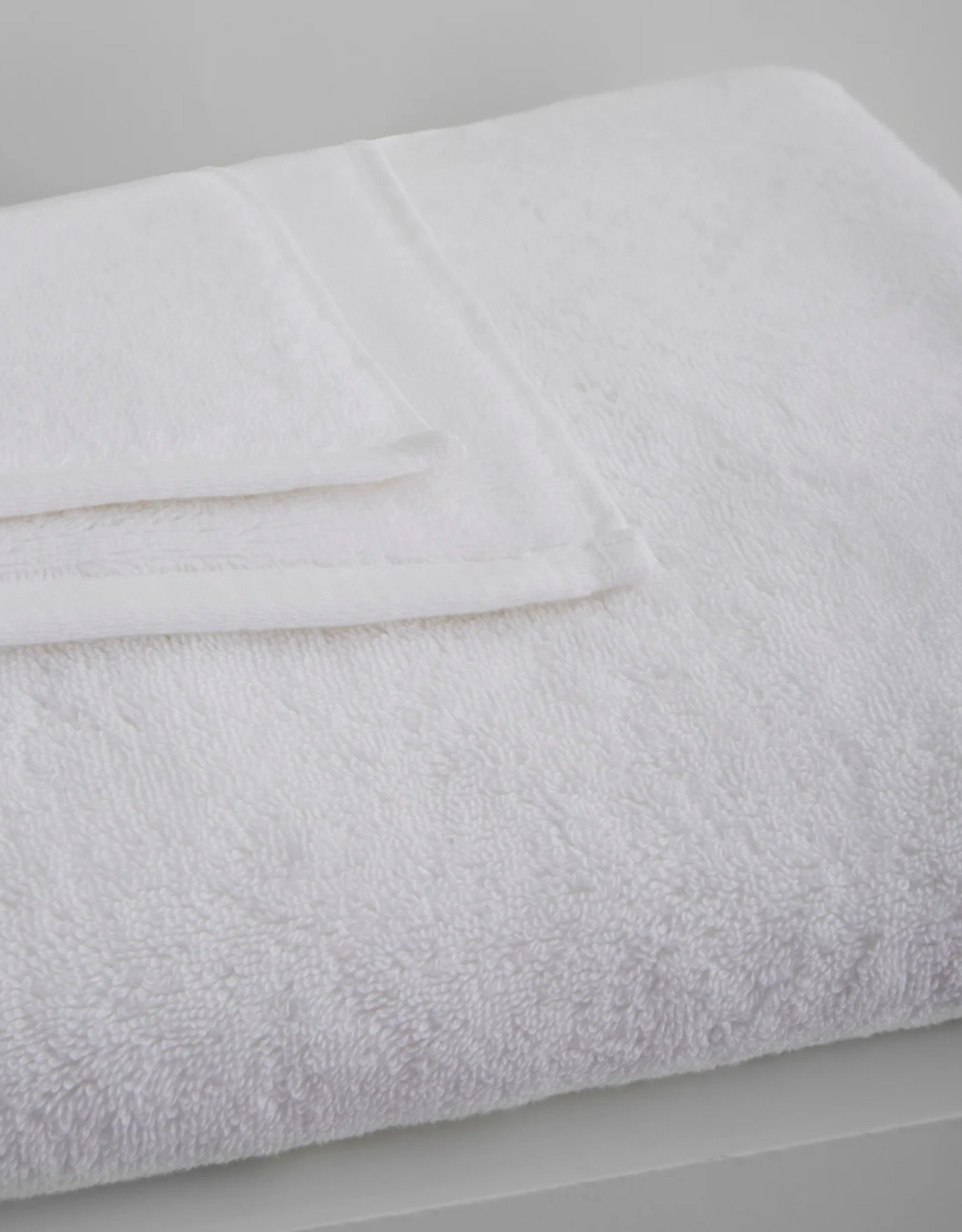 Adaste Home Inc Soft Touch Hand Towel, White