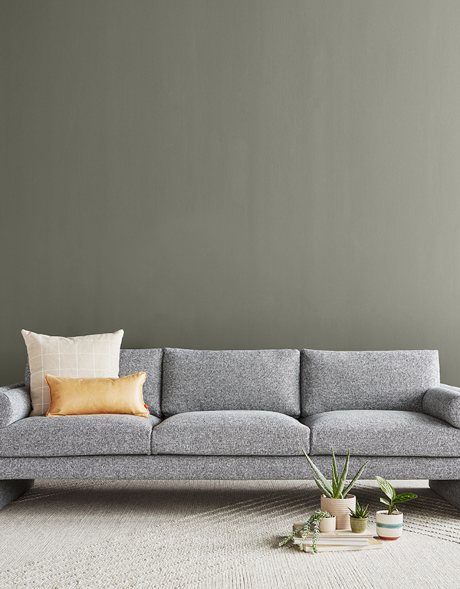 Gus* Modern Laurel Sofa