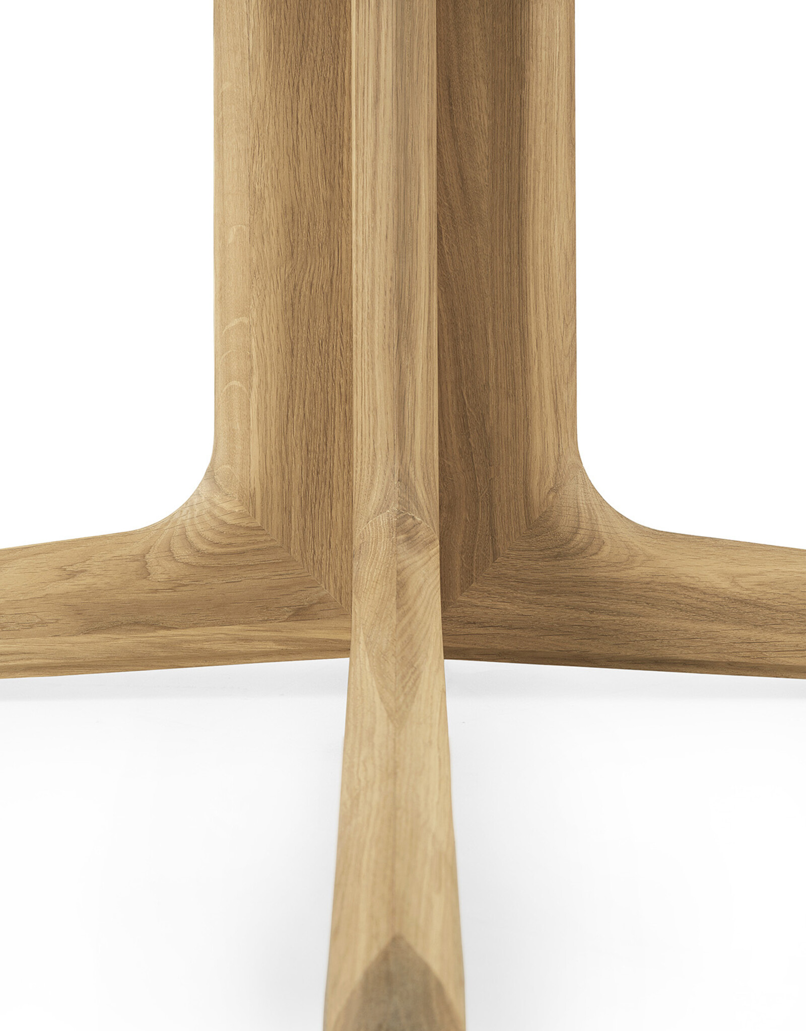 Corto Dining Table, Oak