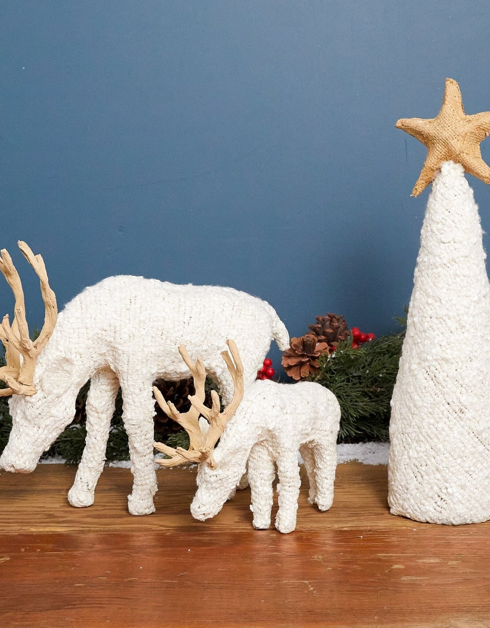 Be Home Grazing Boucle Reindeer, Small