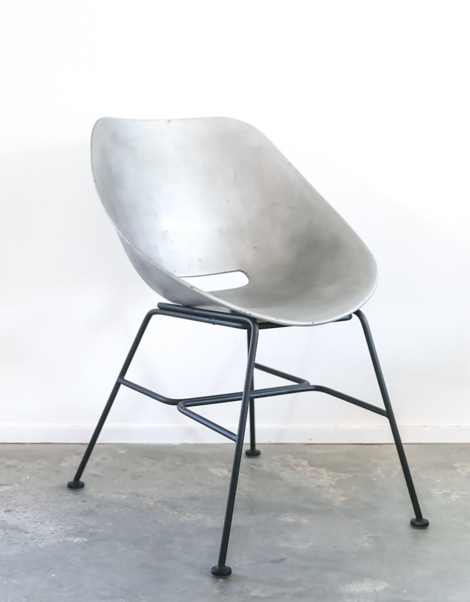 Garza Marfa Aluminum Bucket Chair with Black Steel Base