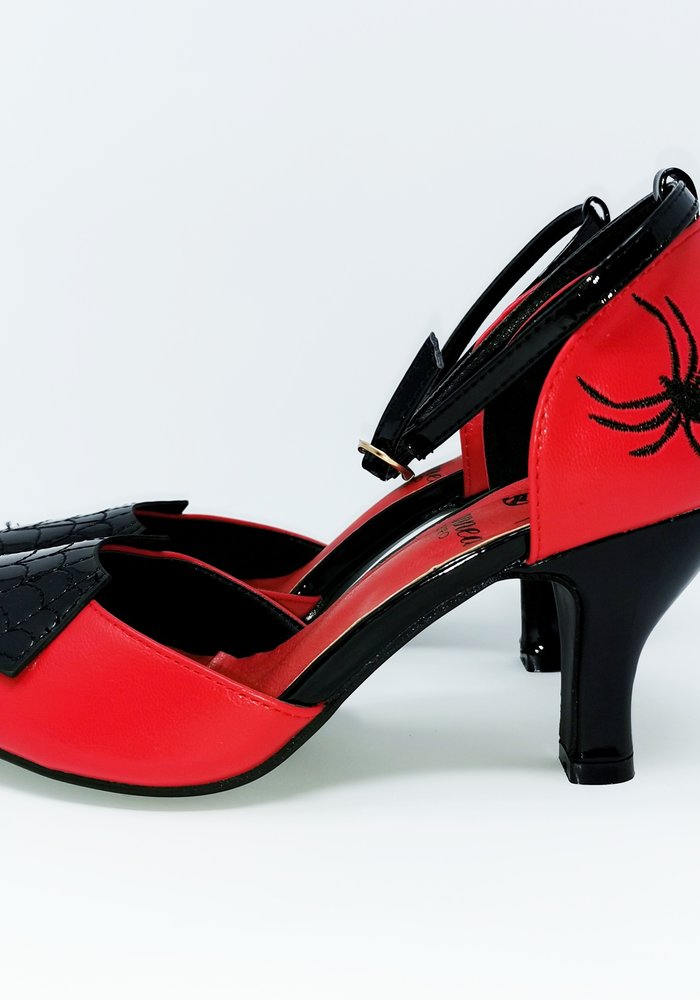 Femme Fatale Red Shoes