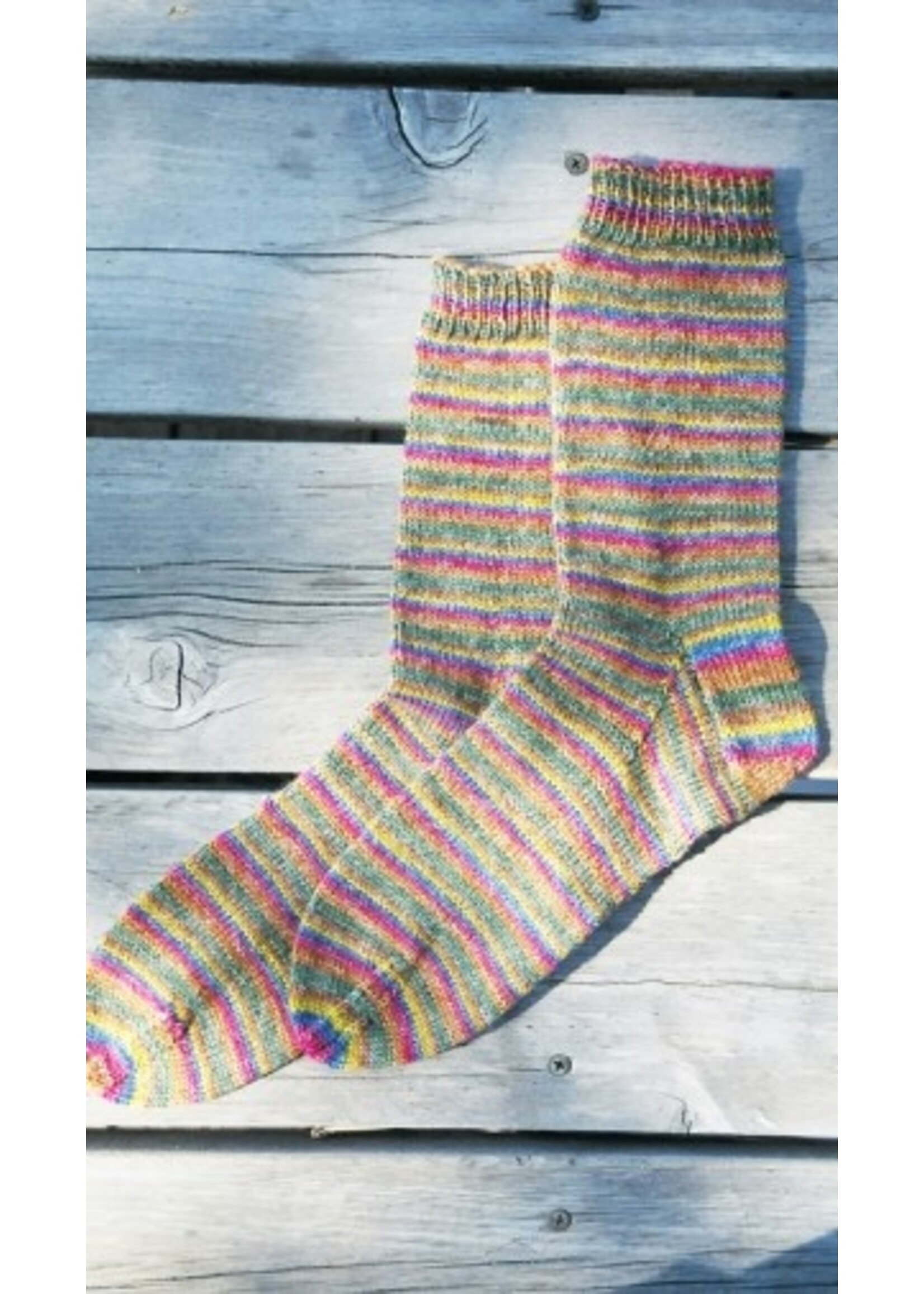 Knitting Pure & Simple Beginner's Light-Weight Socks 216