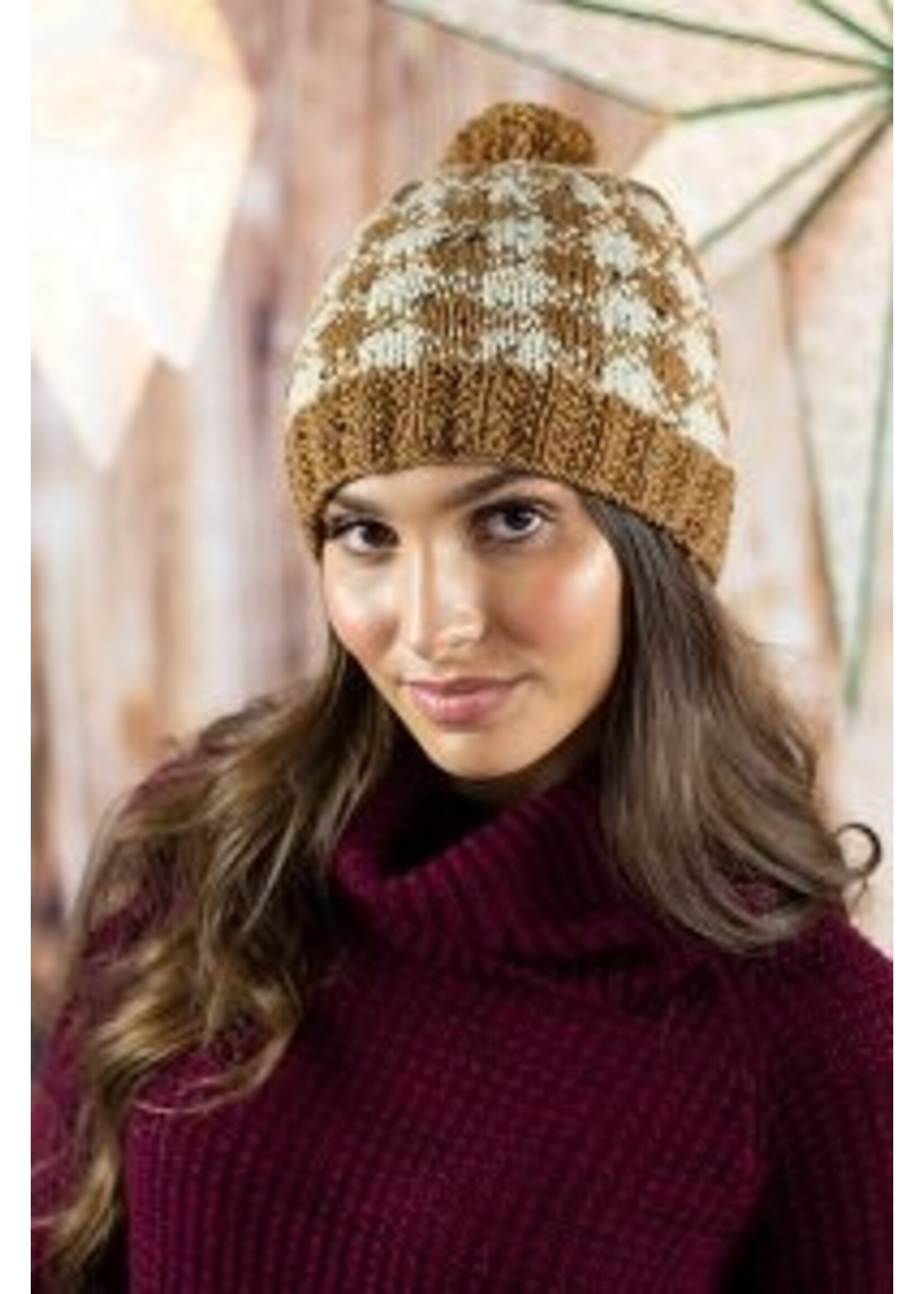 Universal Yarns Ginger Snap Hats kit