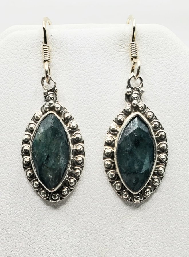 emerald earrings