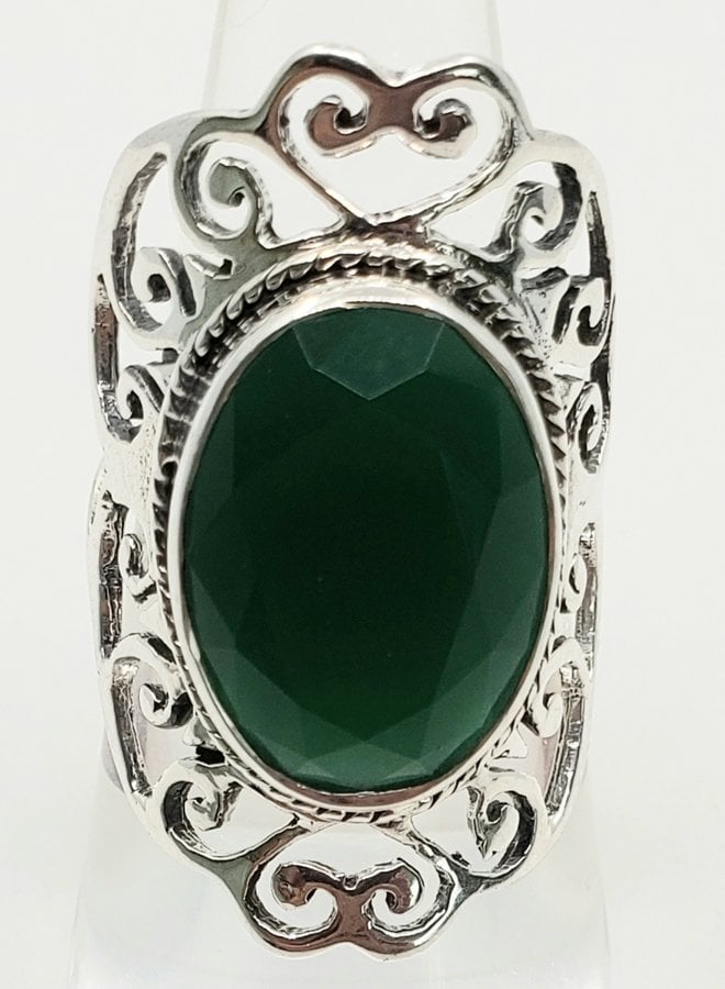 emerald ring size 7.5