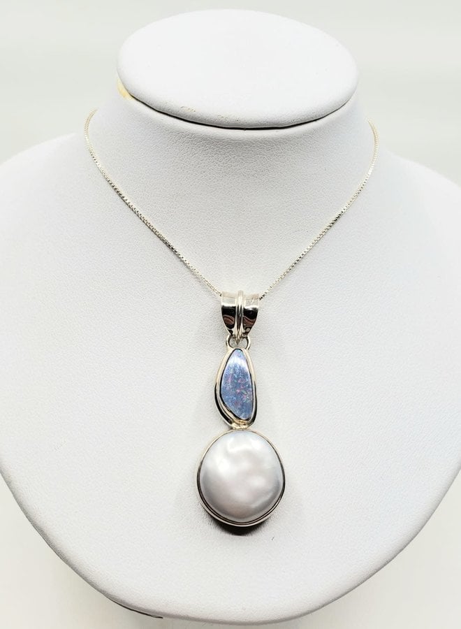 opal and pearl pendant