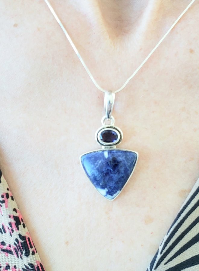 sodalite and kayanite pendant with silver chain