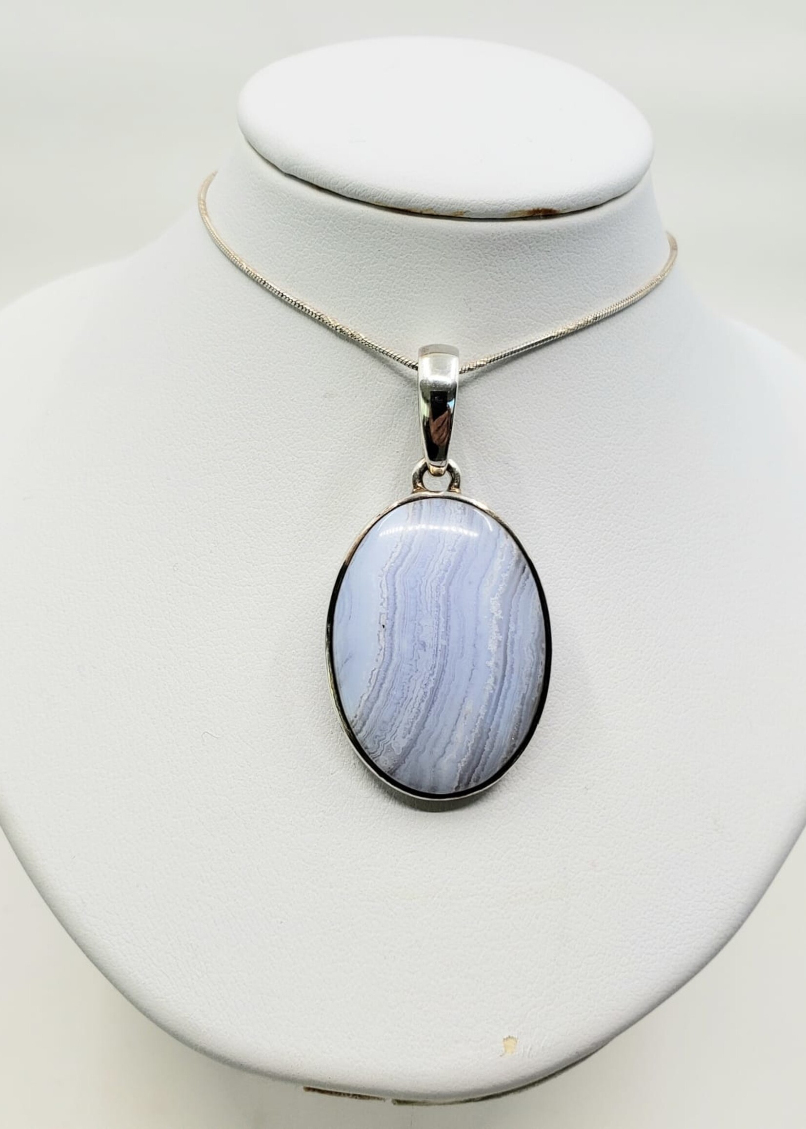 blue lace agate pendant