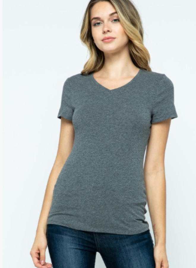 V-neck t-shirts
