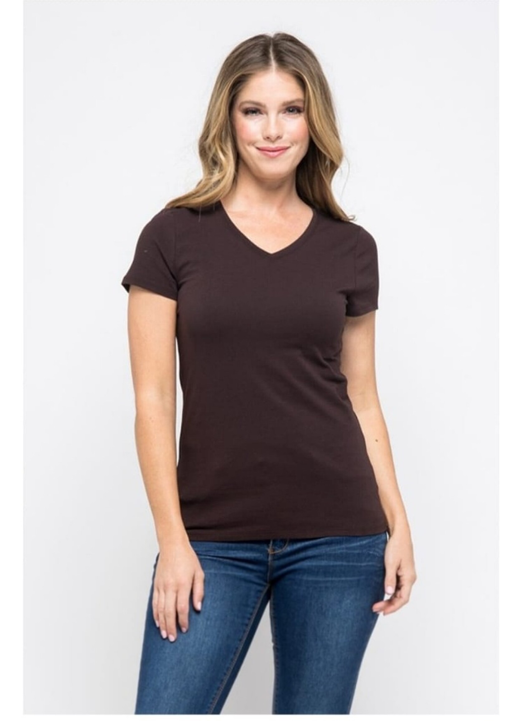 V-neck t-shirts