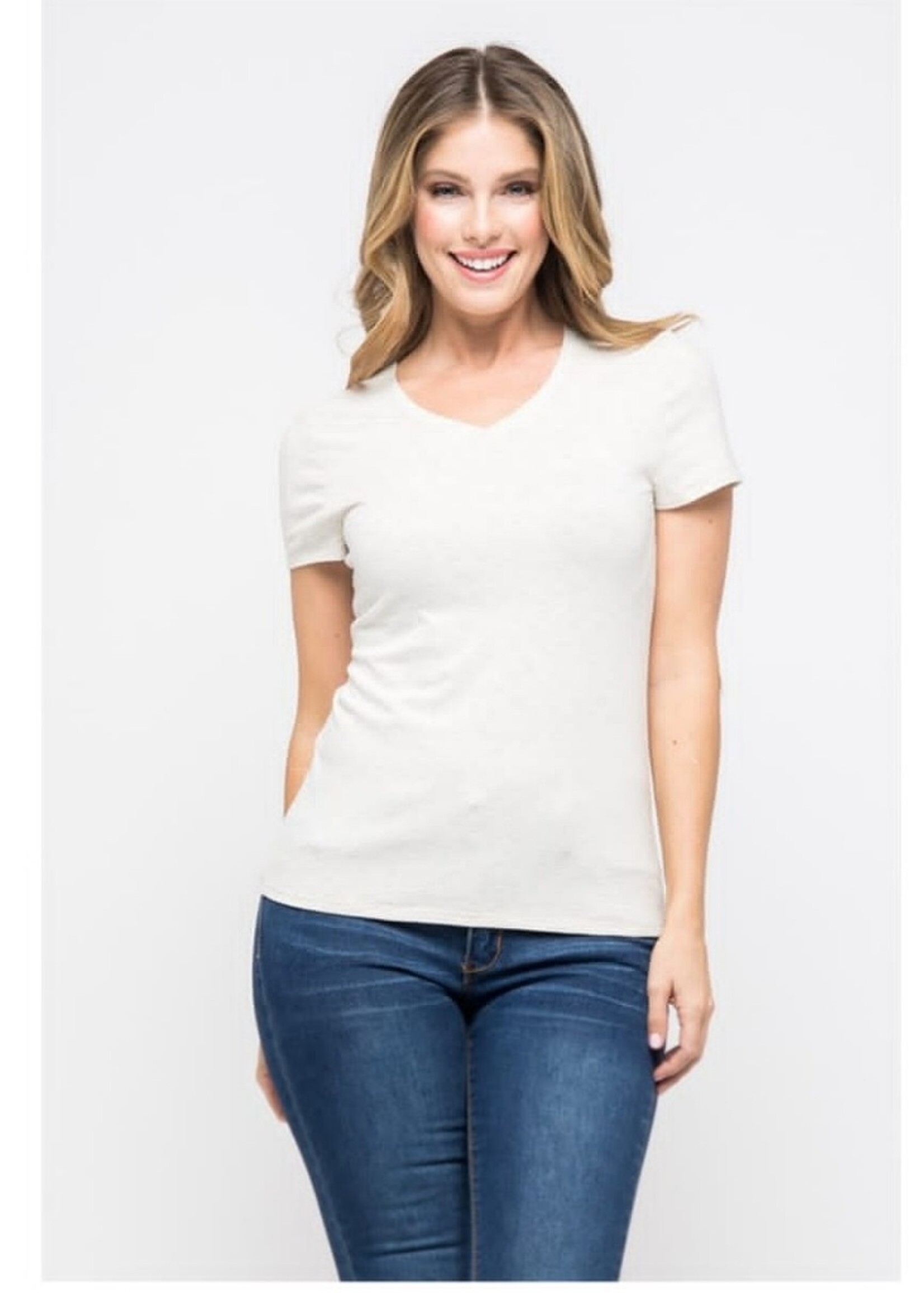 V-neck t-shirts