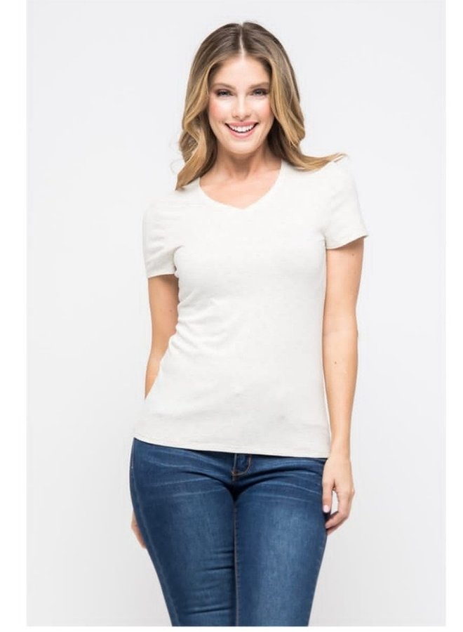 V-neck t-shirts