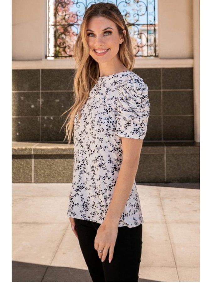 Floral Printed top with Ruffle Sleeves