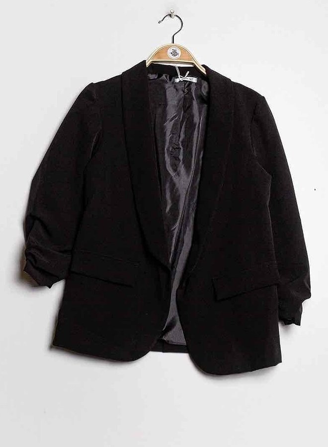 Blazer with ruched sleeves