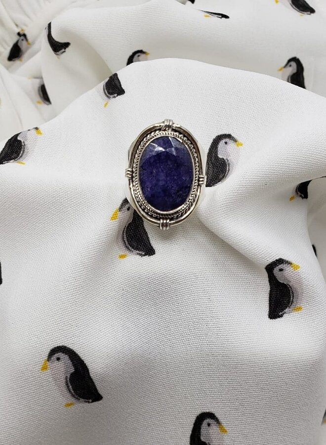 Sapphire ring size 8.5