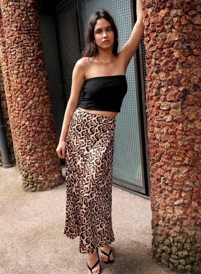 leopard print skirt