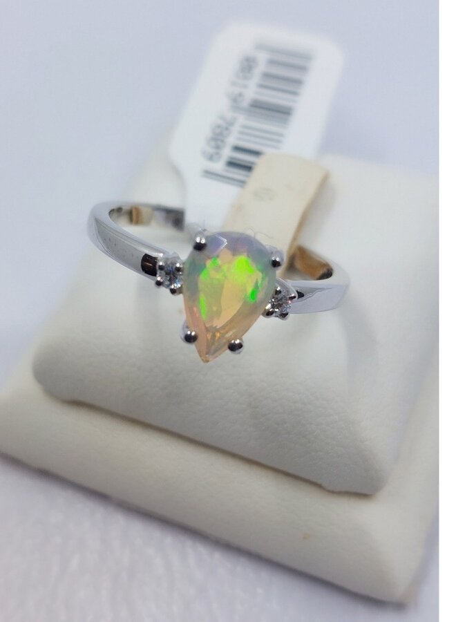 Ethiopian opal ring size 7