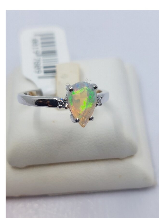 Ethiopian opal ring size 7