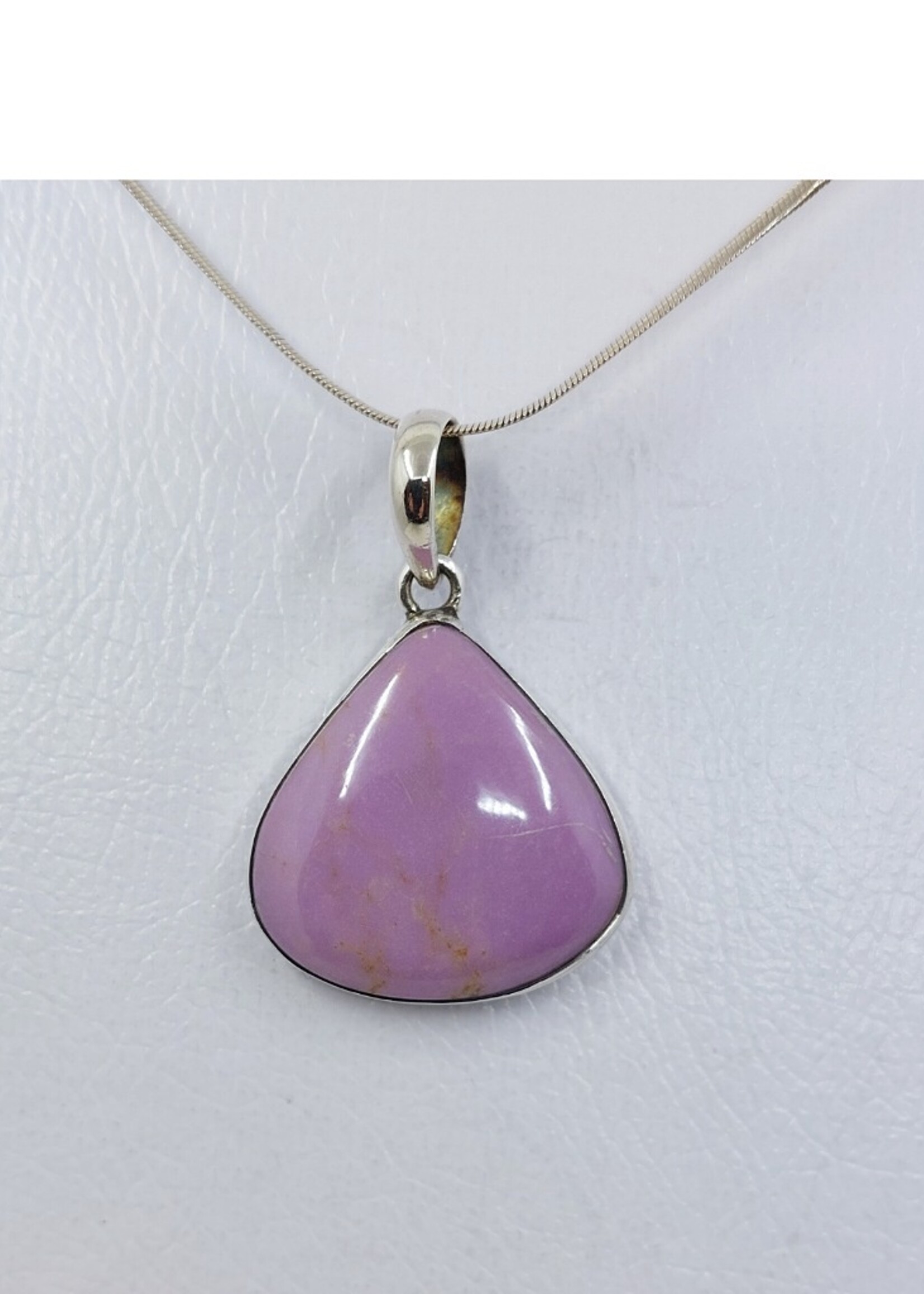 phosphosiderite pendant with silver chain