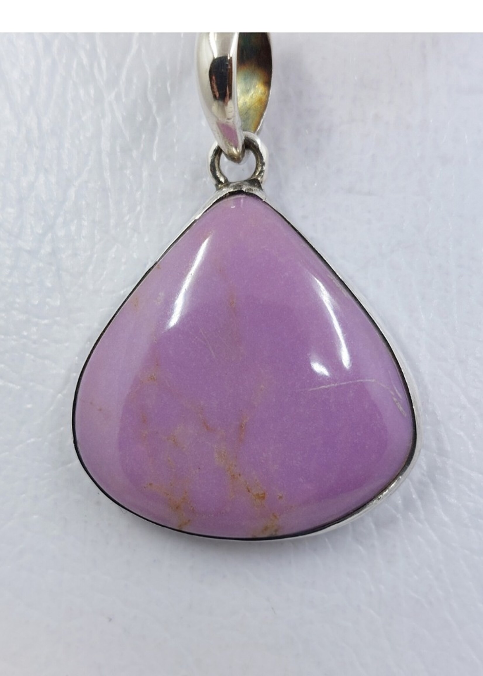 phosphosiderite pendant with silver chain