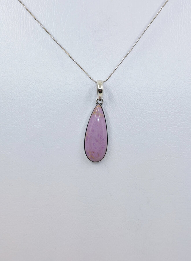 phosphosiderite pendant with silver chain