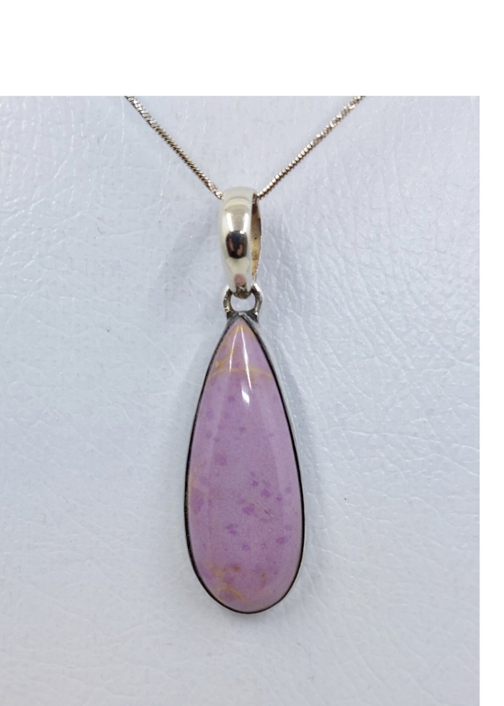 phosphosiderite pendant with silver chain