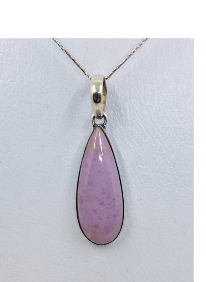 phosphosiderite pendant with silver chain