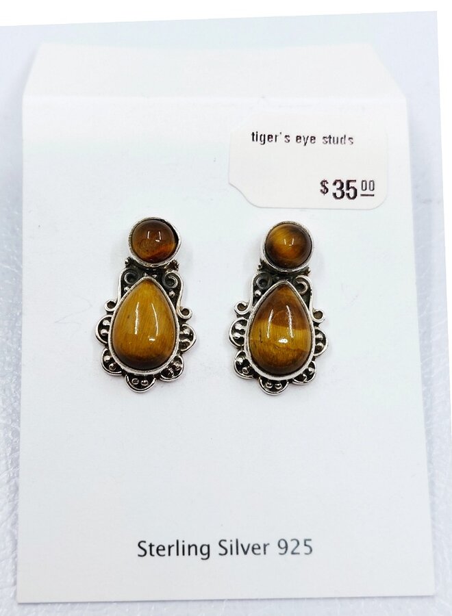 tiger's eye studs