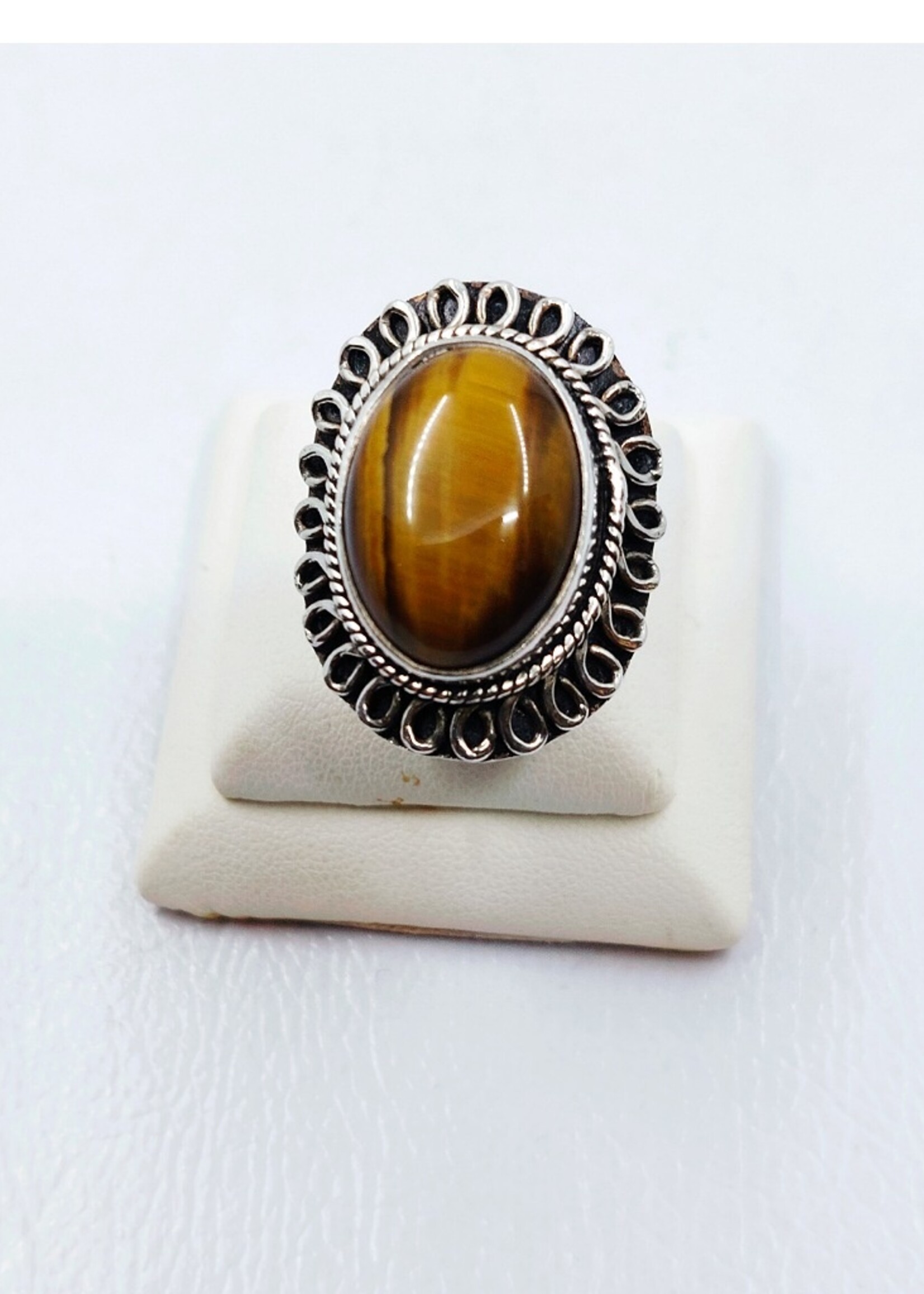 Tiger's eye ring size 6