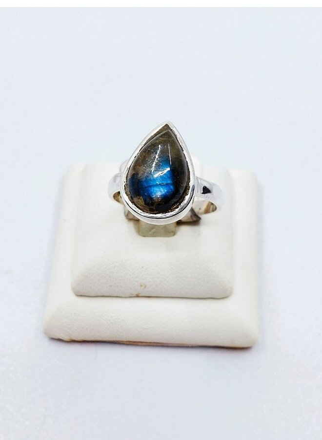 labradorite ring size 8