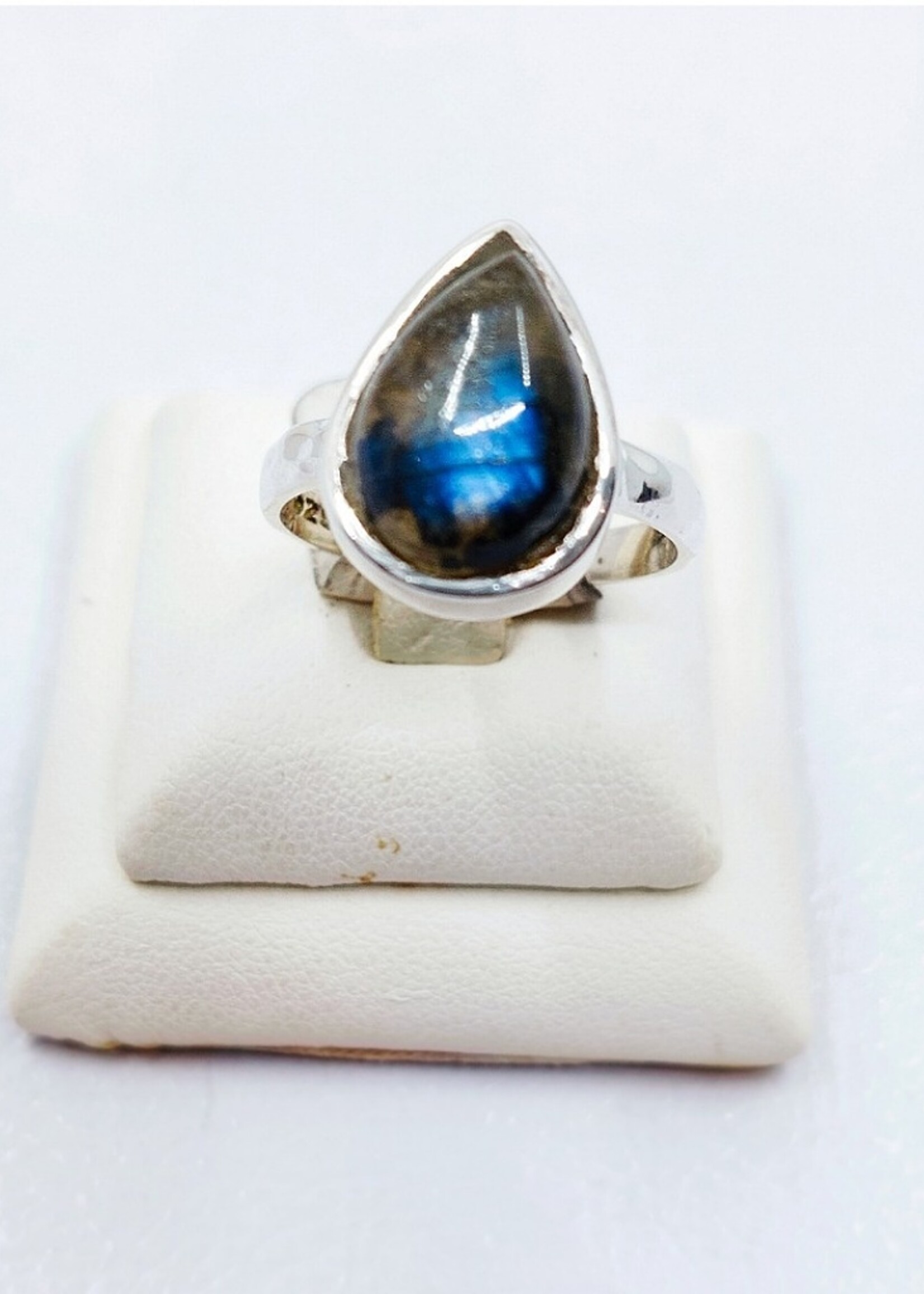 labradorite ring size 8