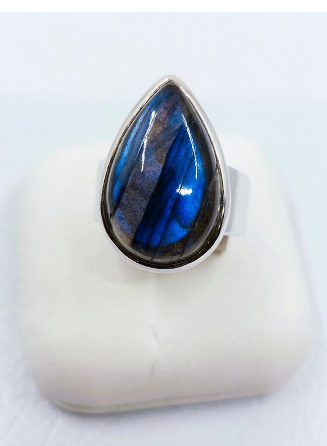 Labradorite Ring Size 7