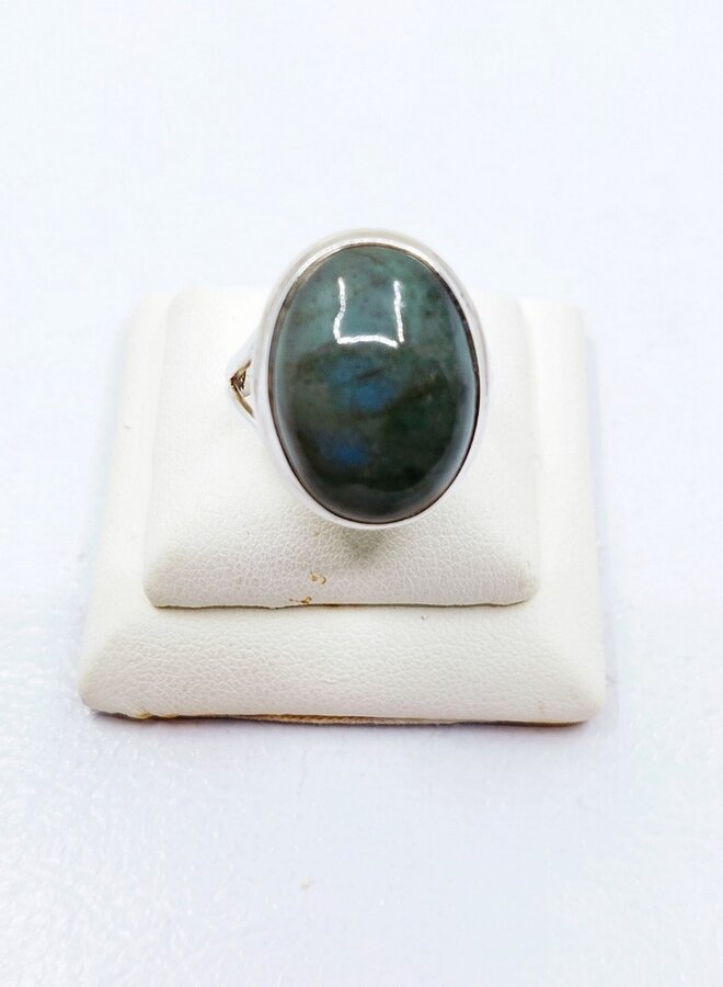 Labradorite ring size 7