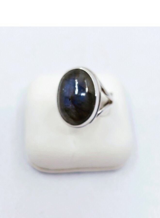 labradorite ring size 7