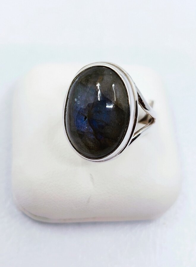 labradorite ring size 7