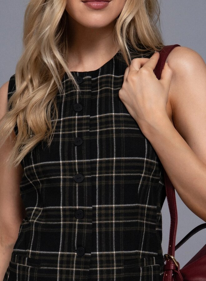 Round neck button down vest