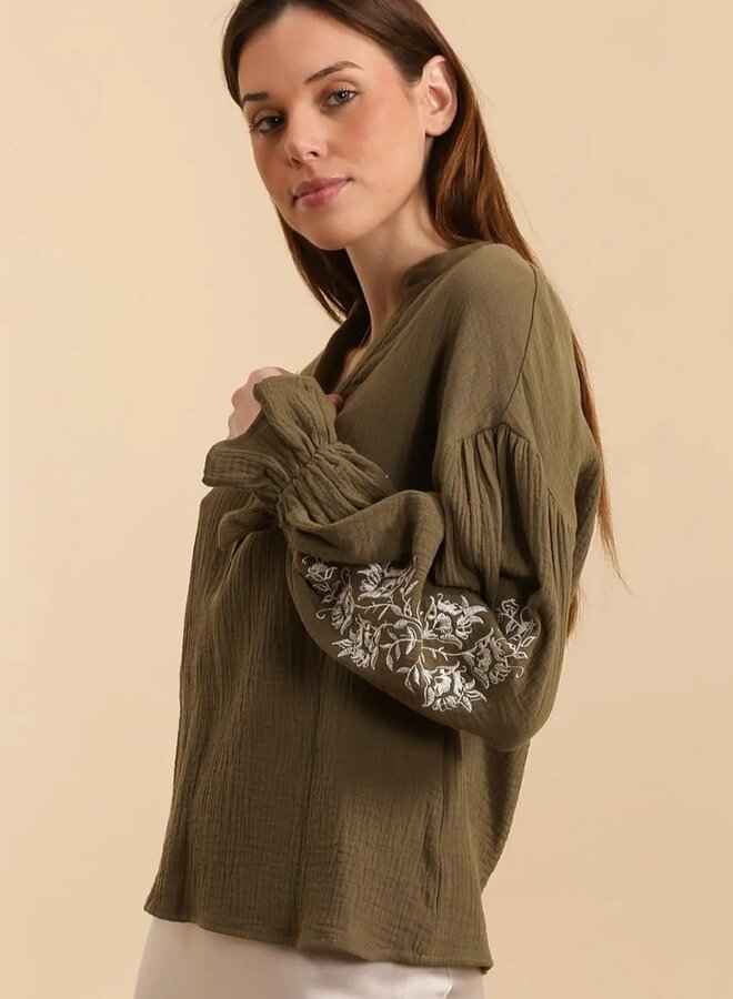 embroidered cotton shirt