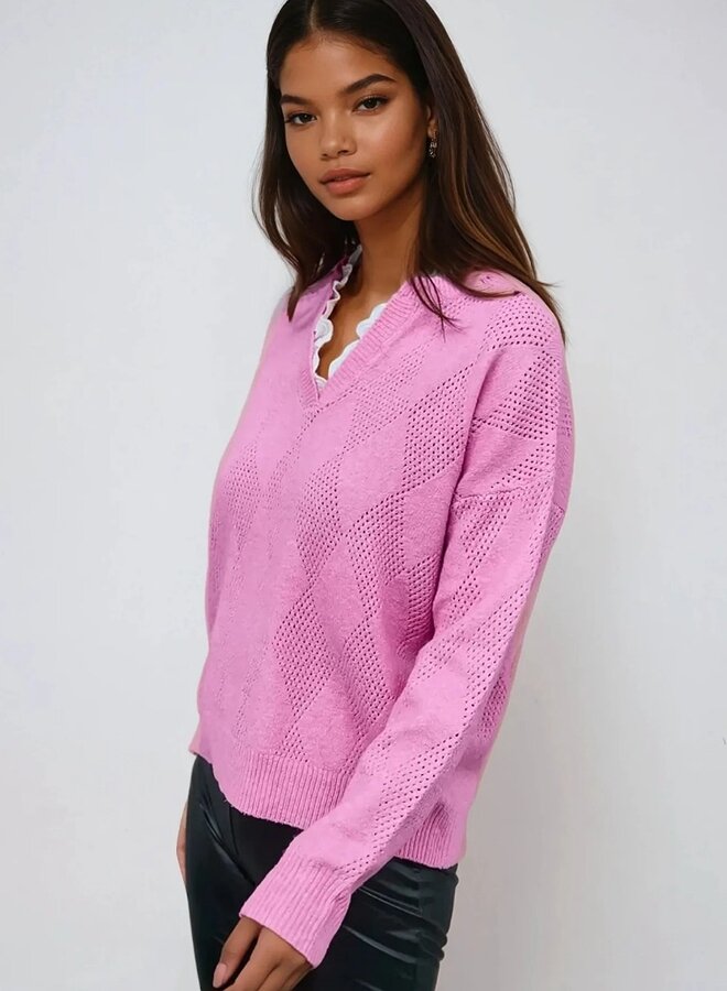 Perforated sweater with collar detail