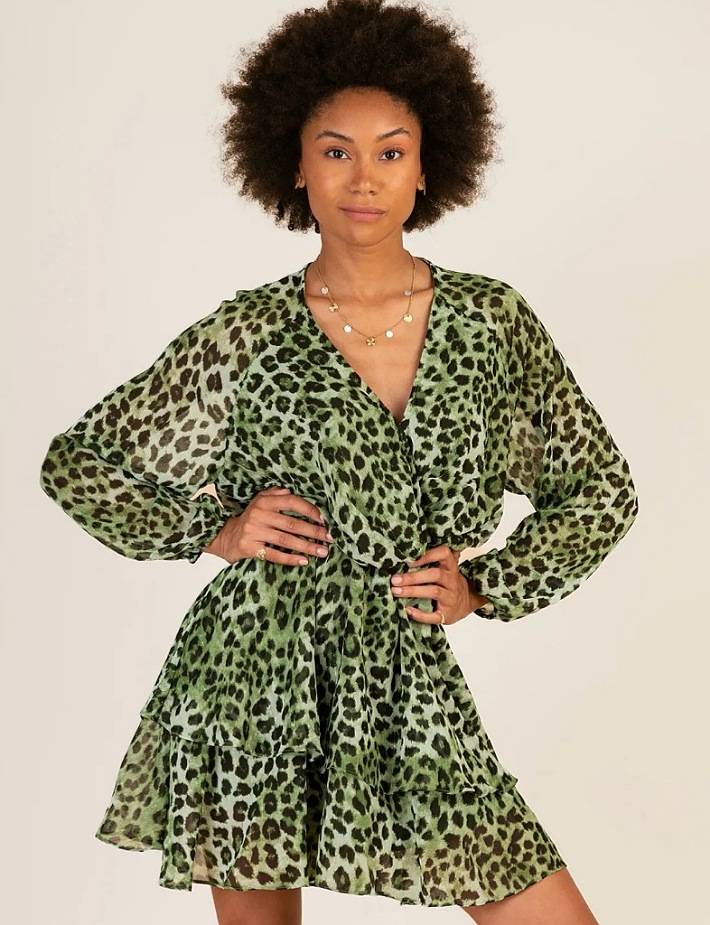 Lolli Clothing. Fun and affordable clothing and sterling silver jewelry