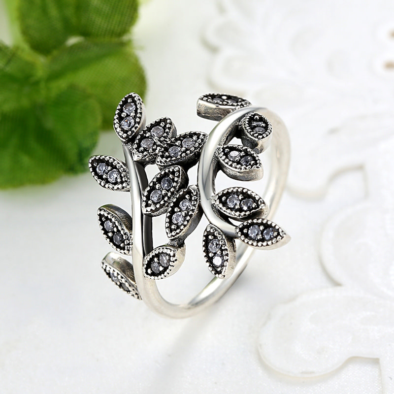 925 Sterling Silver Ring RR10