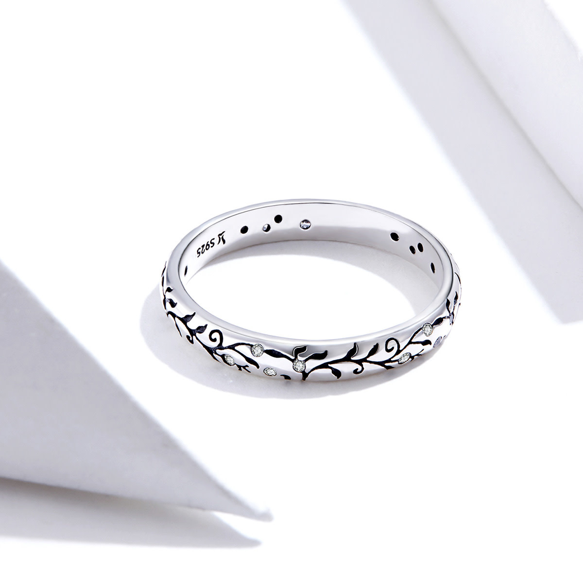 925-Sterling Silver Ring RS230