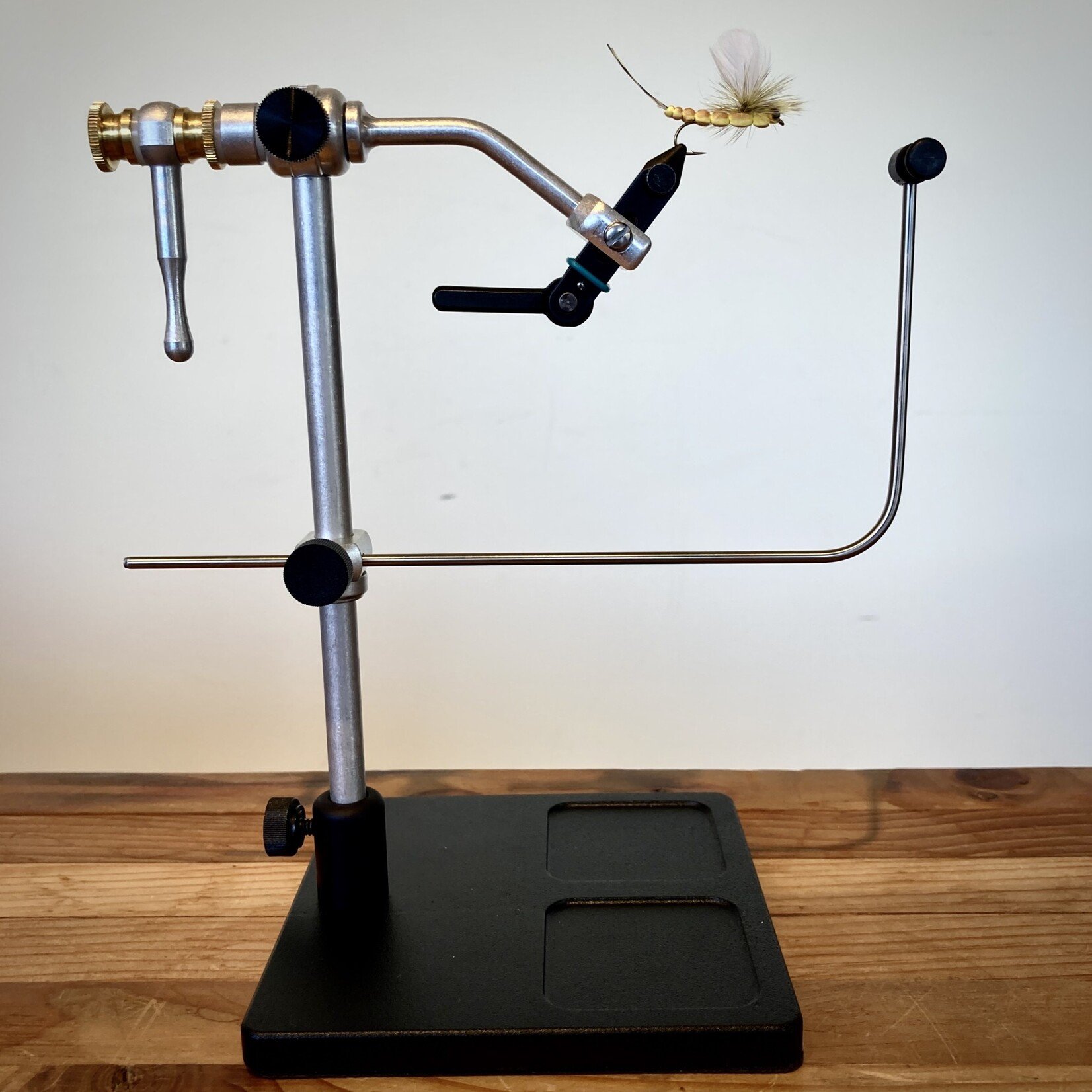 Renzetti RENZETTI C2003-R TRAVELLER VISE  WITH PEDESTAL BASE